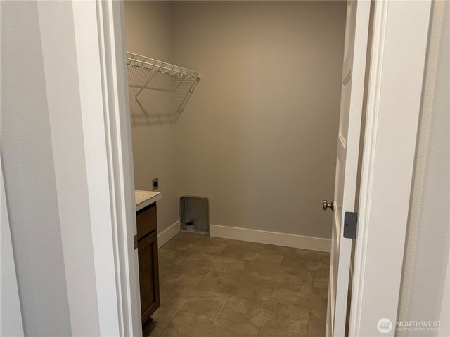 523 Rainbow Way, Kelso, WA 98626