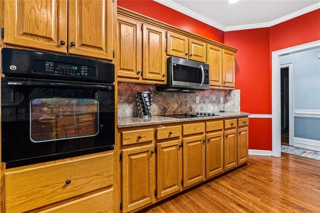1130 Lewis Ridge Circle, Lawrenceville, GA 30045