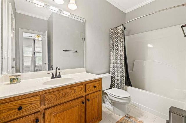 1130 Lewis Ridge Circle, Lawrenceville, GA 30045