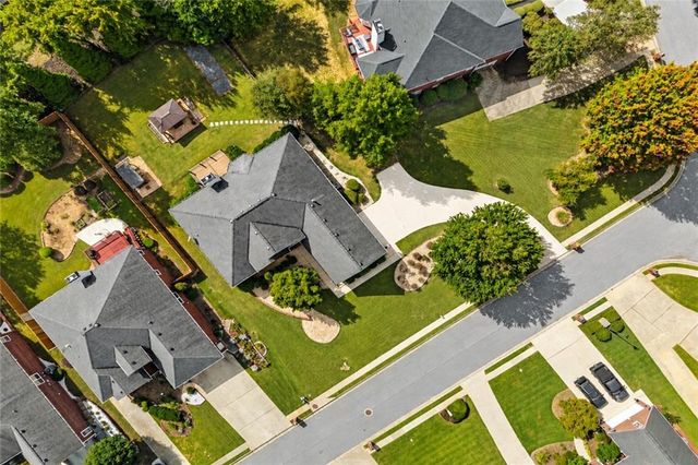 1130 Lewis Ridge Circle, Lawrenceville, GA 30045