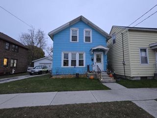 617 Chicago STREET, Manitowoc, WI 54220