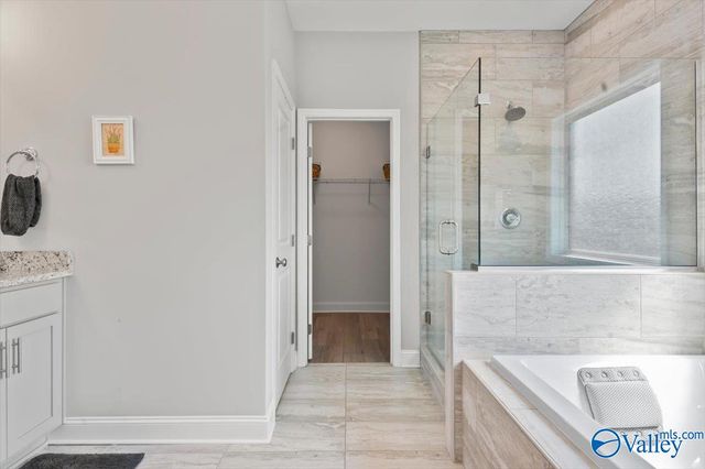 3003 Henry Road SE, Decatur, AL 35603