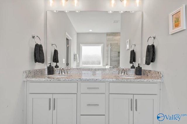 3003 Henry Road SE, Decatur, AL 35603