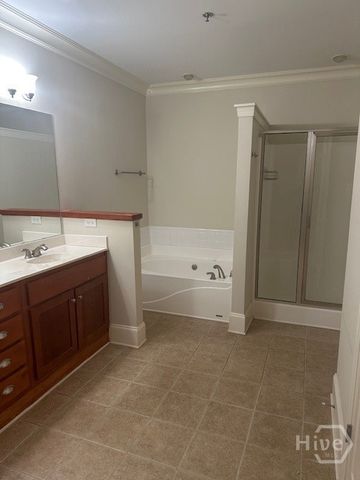 125 Wood Lake Drive 201, Athens, GA 30606