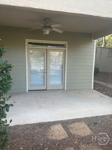 125 Wood Lake Drive 201, Athens, GA 30606