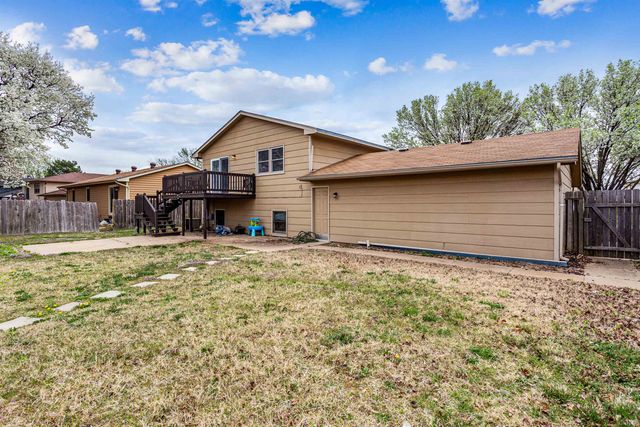 8604 E Wassall St, Wichita, KS 67210