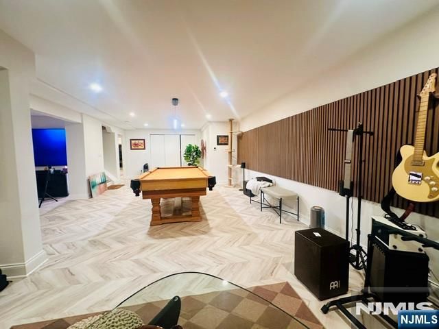 573 Kiowa Drive, Franklin Lakes, NJ 07417