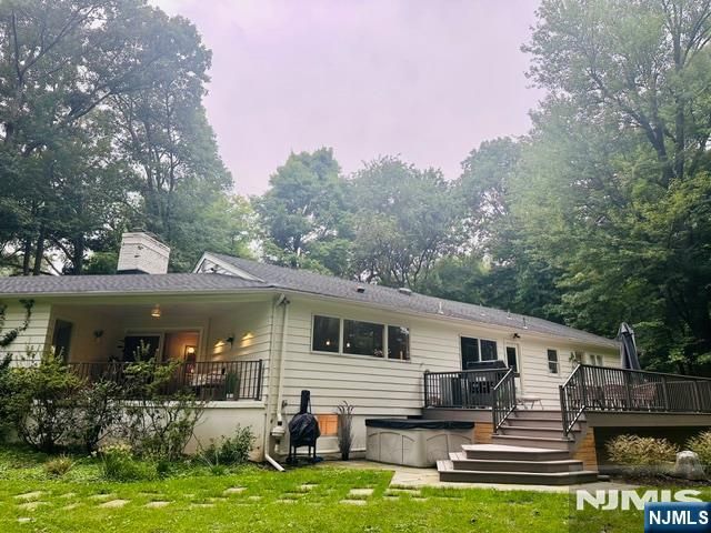 573 Kiowa Drive, Franklin Lakes, NJ 07417