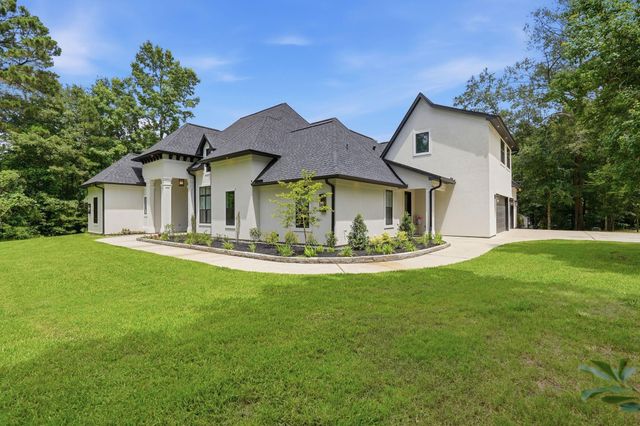 288 Fire Sky Road, Huntsville, TX 77340