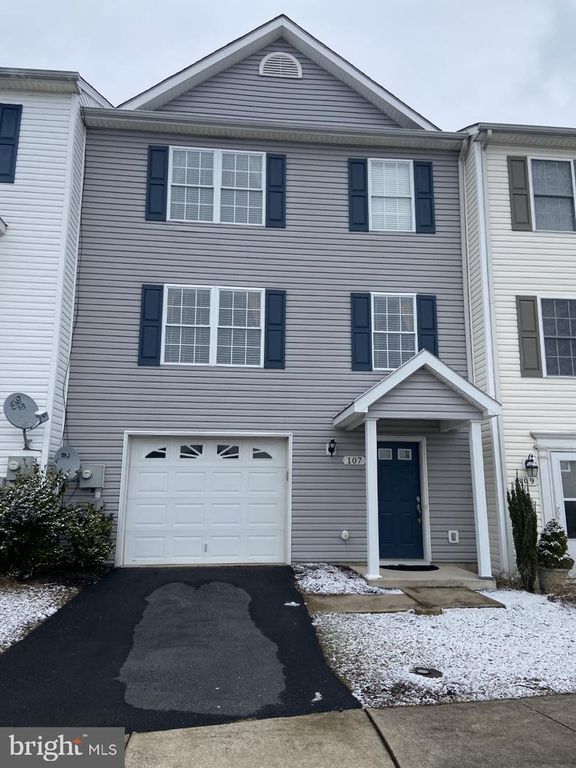 107 LIGHTHOUSE LN, Winchester, VA 22602