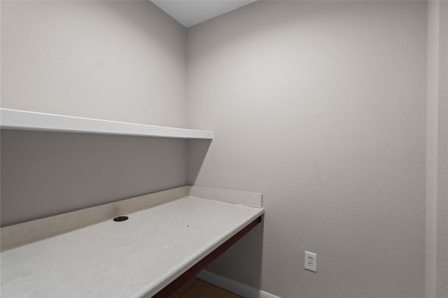 7575 Kirby Drive 2202, Houston, TX 77030