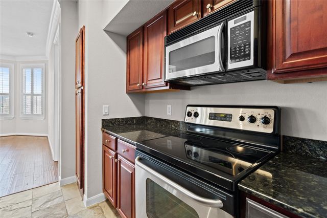 7575 Kirby Drive 2202, Houston, TX 77030