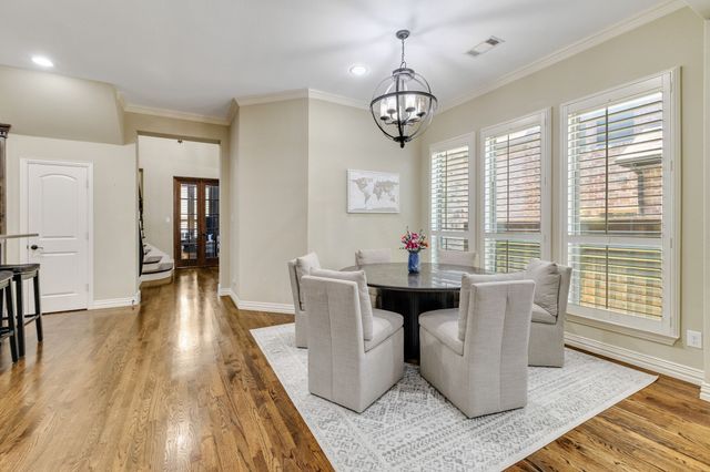 2029 N Hill Drive, Irving, TX 75038