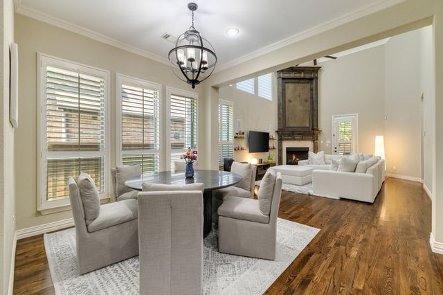 2029 N Hill Drive, Irving, TX 75038