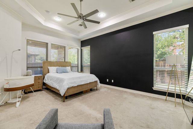 2029 N Hill Drive, Irving, TX 75038