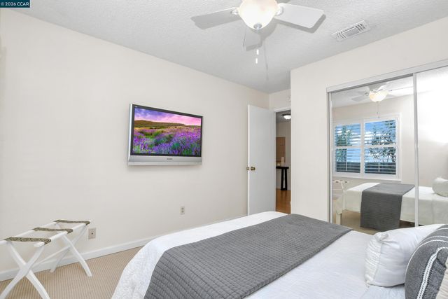 158 Bedford, Hercules, CA 94547