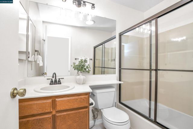 158 Bedford, Hercules, CA 94547