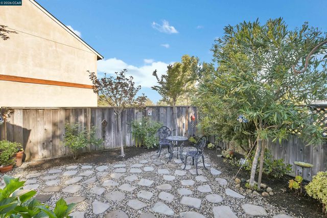 158 Bedford, Hercules, CA 94547