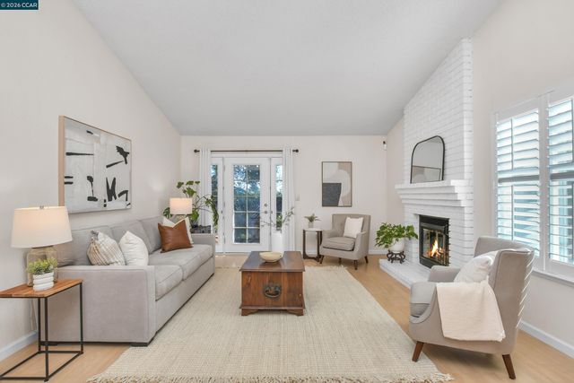 158 Bedford, Hercules, CA 94547