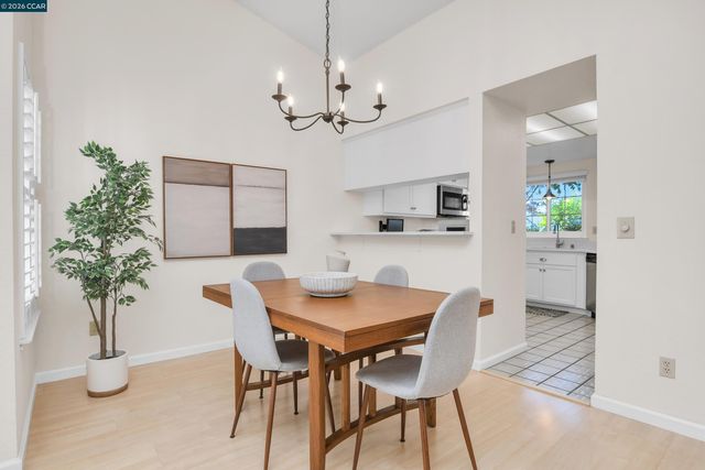 158 Bedford, Hercules, CA 94547