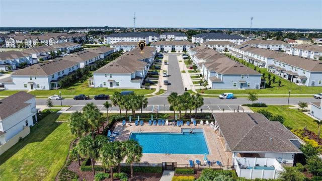 2742 FETCHING TRAIL, Davenport, FL 33896