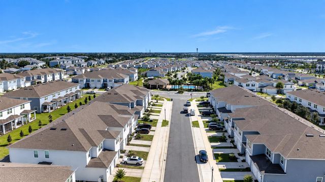 2742 FETCHING TRAIL, Davenport, FL 33896