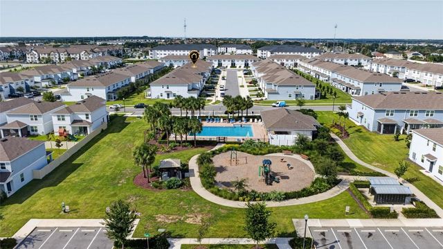 2742 FETCHING TRAIL, Davenport, FL 33896