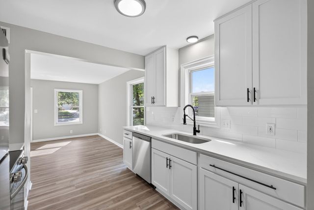 3120 Utah Avenue S, Saint Louis Park, MN 55426