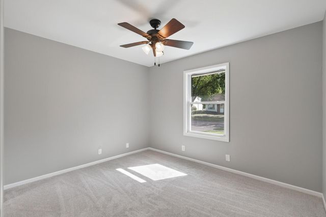 3120 Utah Avenue S, Saint Louis Park, MN 55426