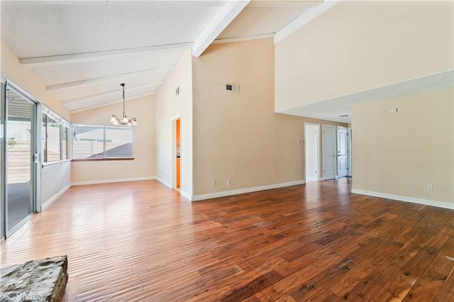 23869 Via Jacara, Valencia, CA 91355