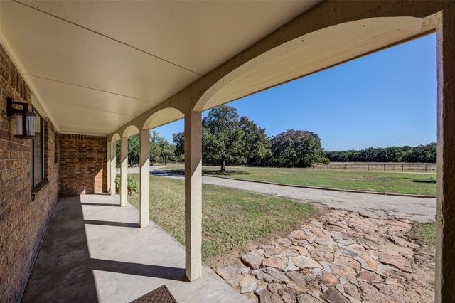 3323 Fm 2265, Chico, TX 76431