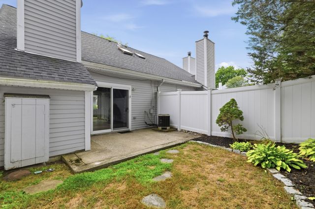 195 Lake Street, Unit 11 11, Weymouth, MA 02189