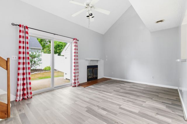 195 Lake Street, Unit 11 11, Weymouth, MA 02189