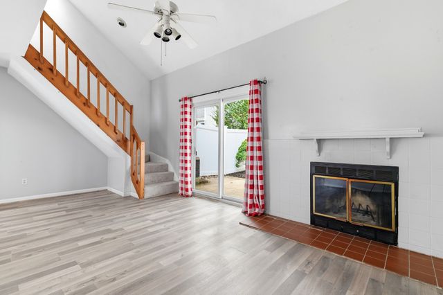 195 Lake Street, Unit 11 11, Weymouth, MA 02189