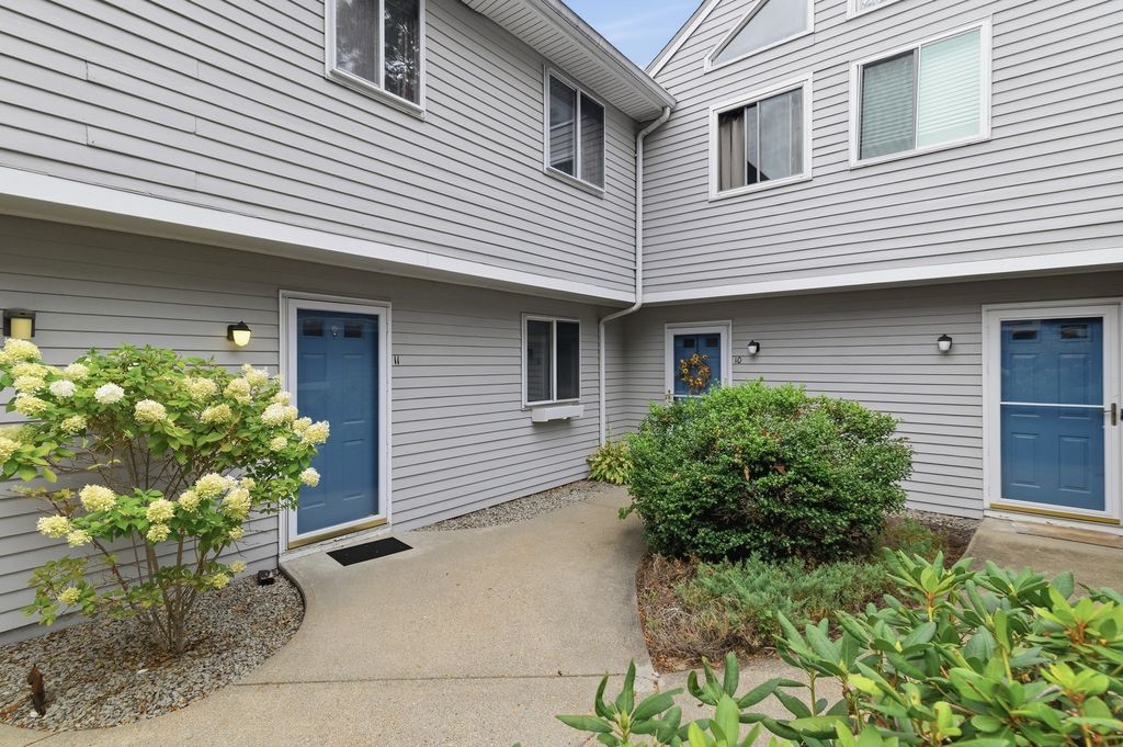 195 Lake Street, Unit 11 11, Weymouth, MA 02189