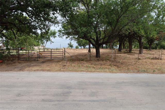 TBD Upper Montague Road, Bowie, TX 76230