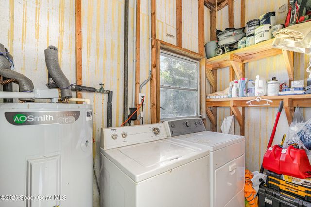 2627 Myrtle Avenue, Mims, FL 32754