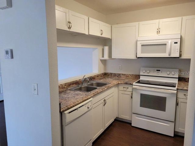 5214 VIA HACIENDA CIRCLE A308, Orlando, FL 32839