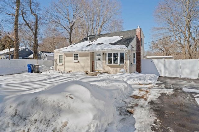 54 Wilbur St, Raynham, MA 02767