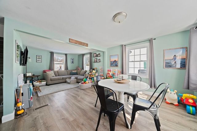 54 Wilbur St, Raynham, MA 02767