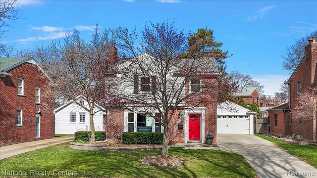2958 Woodslee Drive, Royal Oak, MI 48073