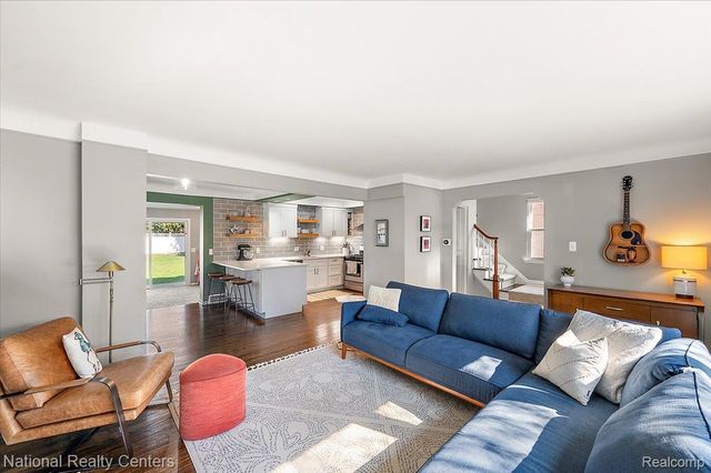 2958 Woodslee Drive, Royal Oak, MI 48073