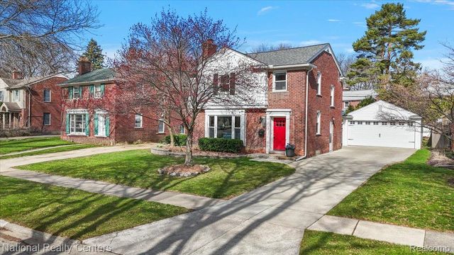 2958 Woodslee Drive, Royal Oak, MI 48073