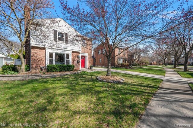 2958 Woodslee Drive, Royal Oak, MI 48073