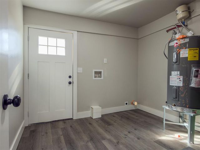 705 E Springer Avenue, Guthrie, OK 73044