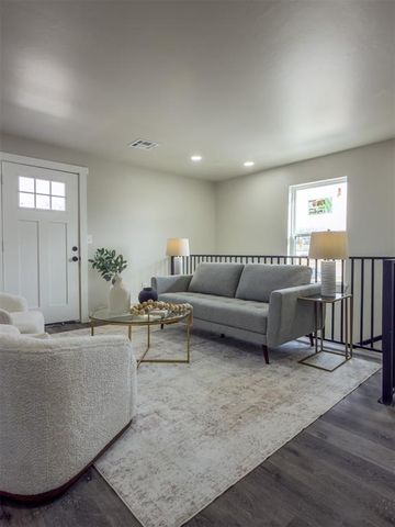 705 E Springer Avenue, Guthrie, OK 73044