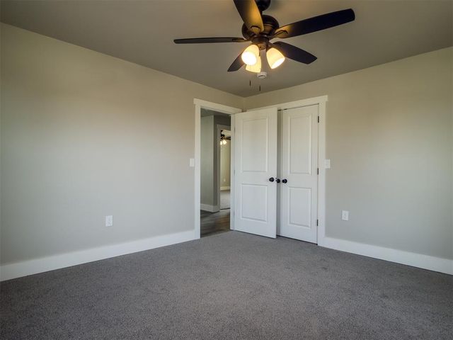 705 E Springer Avenue, Guthrie, OK 73044