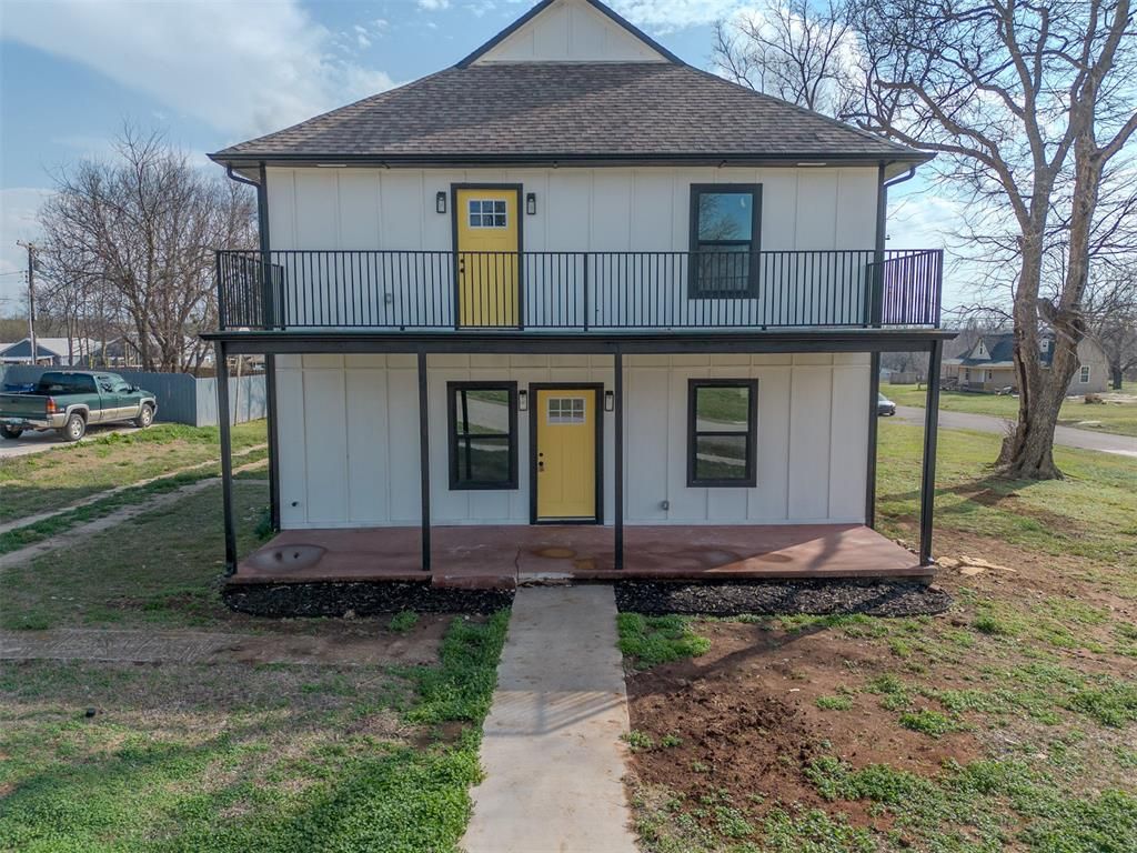 705 E Springer Avenue, Guthrie, OK 73044