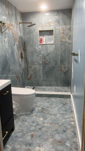 19051 SW 272nd St, Homestead, FL 33031