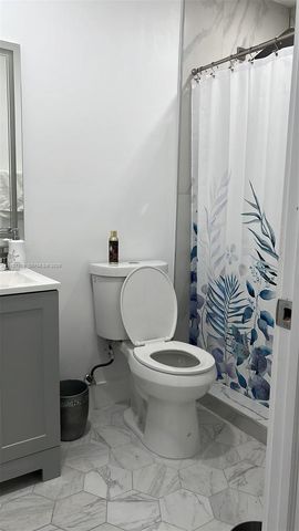 19051 SW 272nd St, Homestead, FL 33031